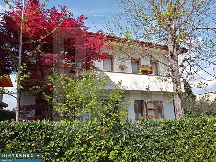 Casa con 6 locali in vendita in Via Repoise, Montemerlo, Cervarese Santa Croce