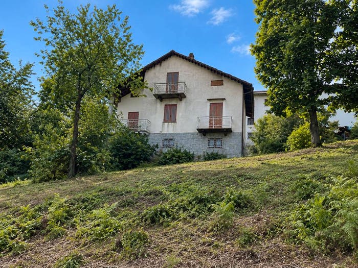 Casa quadrilocale in vendita in Via Quinzeina, Colleretto Castelnuovo