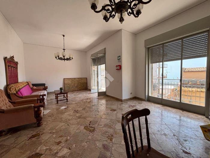 Appartamento quadrilocale in vendita in Via Gioeni, Centro Storico, Agrigento