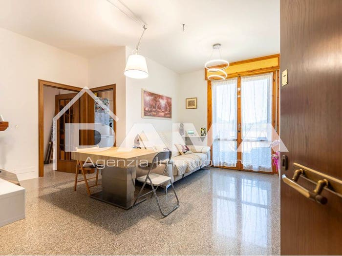 Appartamento con 5 locali in vendita in Via Brando Brandi, Carpena, Forlì