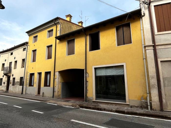 Appartamento trilocale in vendita in Via Roma, Centro, Sossano