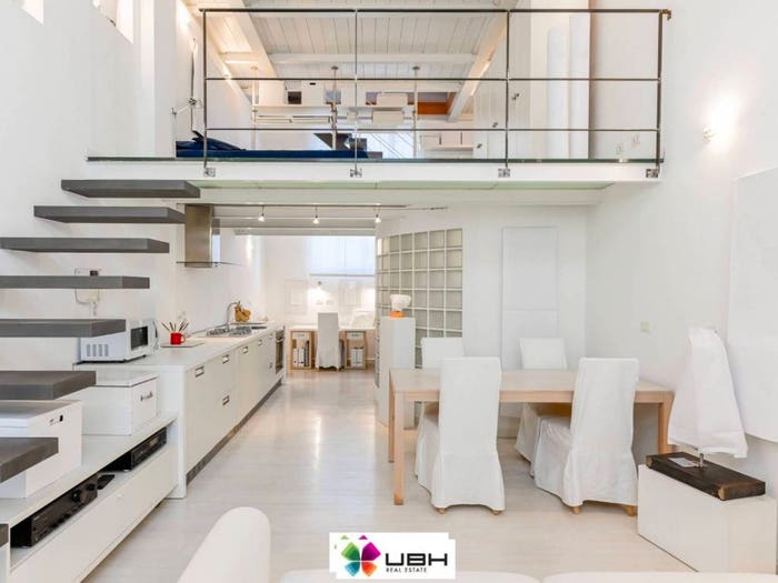 Appartamento trilocale in vendita in Via Carlo Darwin, Navigli Darsena, Milano