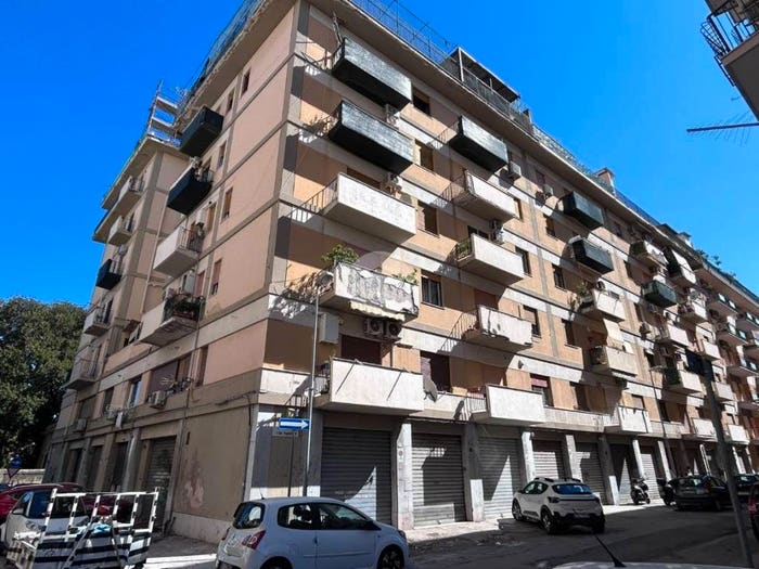 Appartamento bilocale in vendita in Via raimondo franchetti, Malaspina, Palermo
