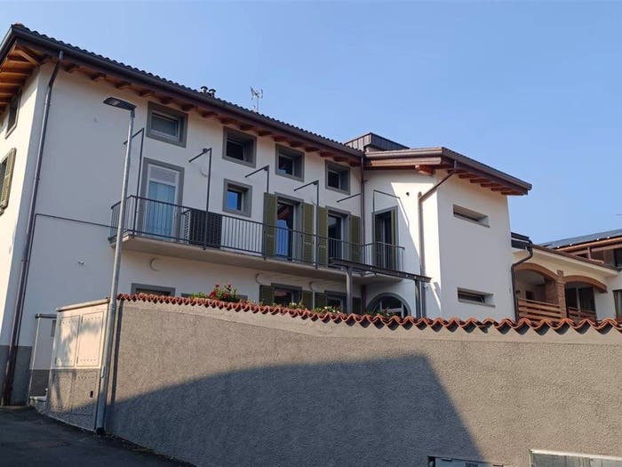 Appartamento quadrilocale in vendita in Via Borgosale, Centro, Ranica