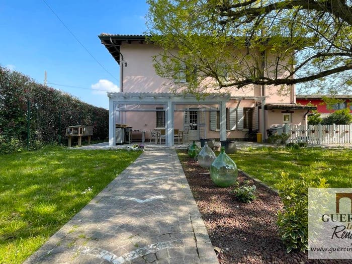 Casa con 6 locali in vendita in Via San Giuseppe, Renazzo, Cento