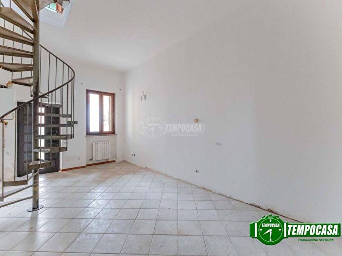 Casa trilocale in vendita in Corso Papa Giovanni XXIII, Centro, Arluno
