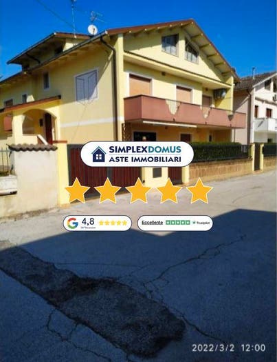 Appartamento con 5 locali in vendita in Via Forlì, Villanova, Cepagatti