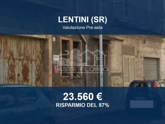 Appartamento con 6 locali in vendita in Via Ragusa, Lentini