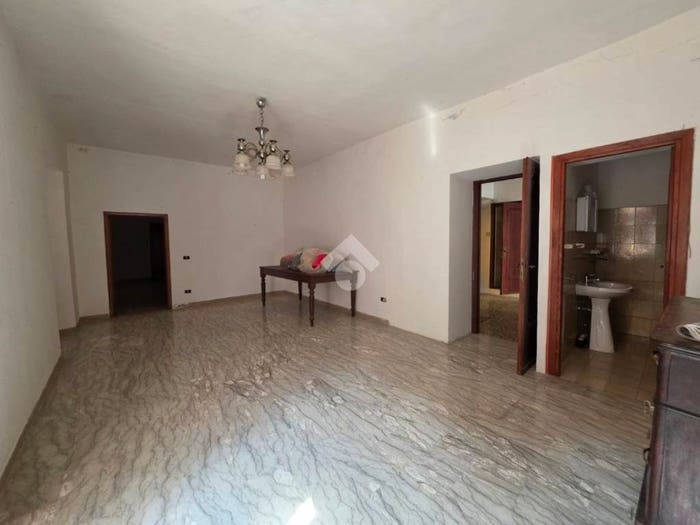 Appartamento con 6 locali in vendita in Corso Umberto I, Centro, Pescosolido