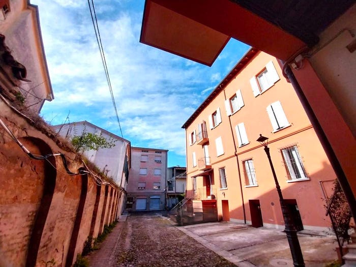 Appartamento trilocale in vendita in Via Oberdan, Centro, Finale Emilia