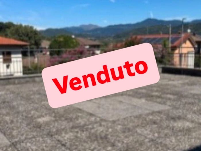 Appartamento trilocale in vendita in Via Felice Pusterla, Centro, Grandate