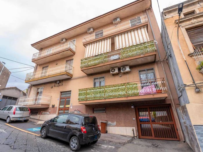 Appartamento bilocale in vendita in Via Vittorio Emanuele, Centro, Aci Catena