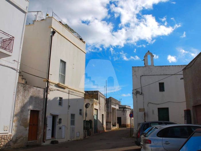 Casa bilocale in vendita in Via Fiume, Centro, Castrignano del Capo