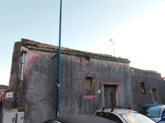 Casa con 5 locali in vendita in Via Rua Sant'Antonio, Centro, Pedara