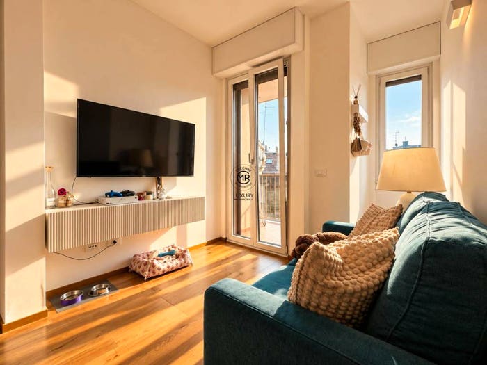 Appartamento bilocale in vendita in Via Gran San Bernardo, Cenisio, Milano