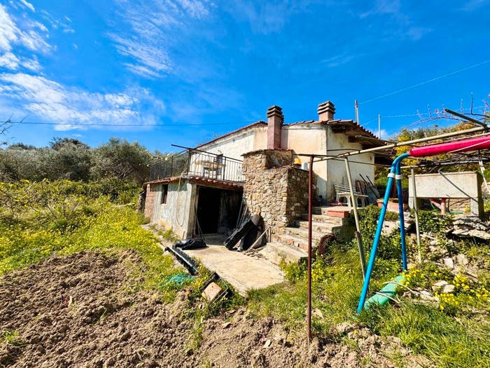 Casa trilocale in vendita in Via Provinciale, Costarainera