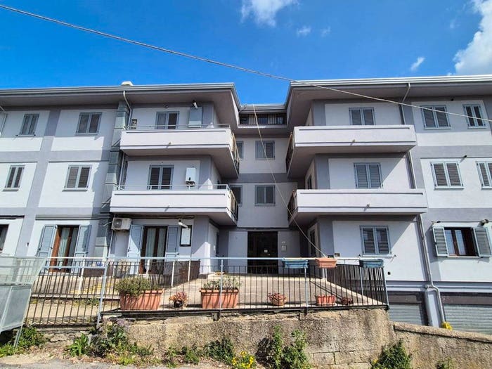 Appartamento trilocale in vendita in Via Sant'Egidio, Montefusco