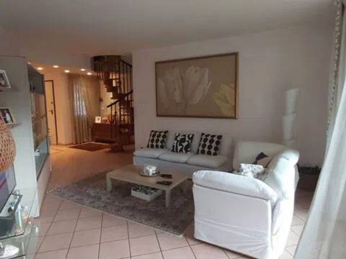Appartamento con 5 locali in vendita in Corso Vittorio Emanuele, Centro, Camporosso