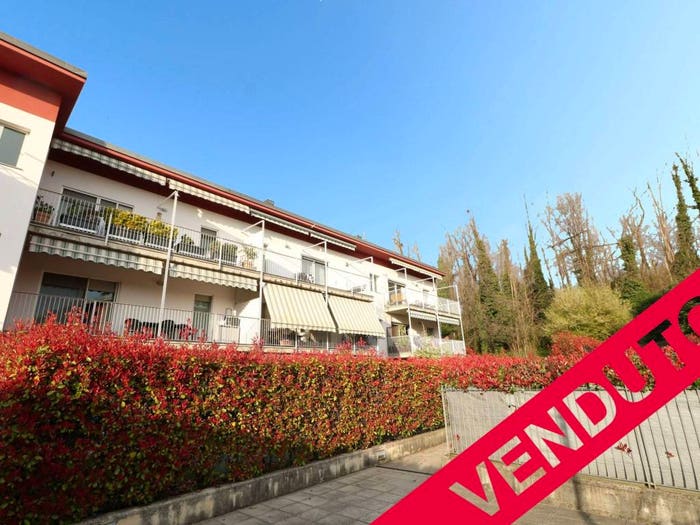 Appartamento trilocale in vendita in Corso Europa Unita, Valbrembo