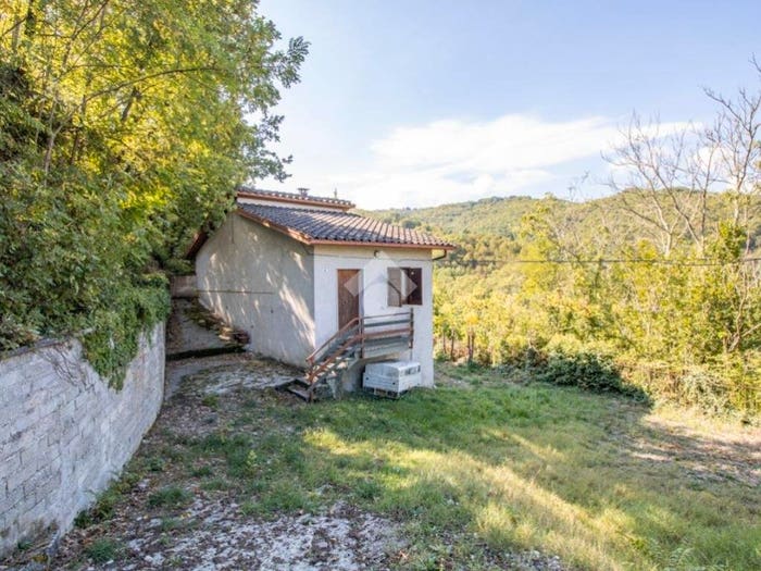 Casa trilocale in vendita in Via Colle Sant'Antimo, Rieti