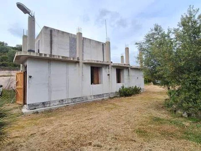 Casa con 6 locali in vendita in Ss, Pivarada, Alghero