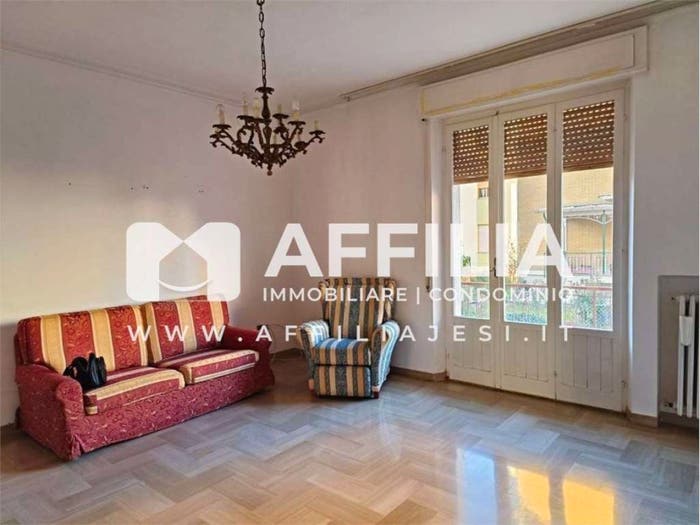 Appartamento con 5 locali in vendita in Via San Francesco, San Francesco Papa Giovanni XXIII, Jesi