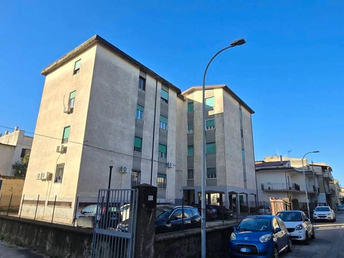 Appartamento quadrilocale in vendita in Via Marco Polo, Marcianise