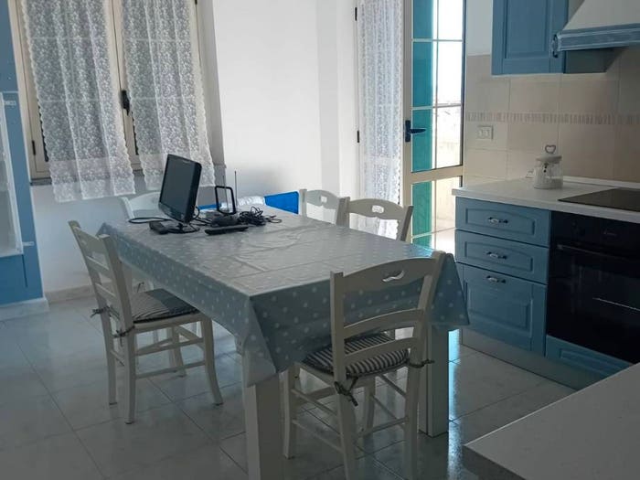 Casa trilocale in vendita in Vico Domenico Salvadori, Bianco