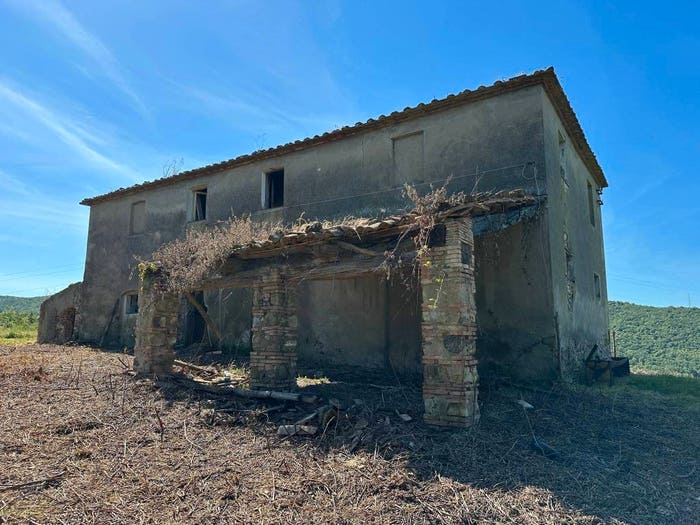 Casa con 6 locali in vendita in Monterotondo Marittimo