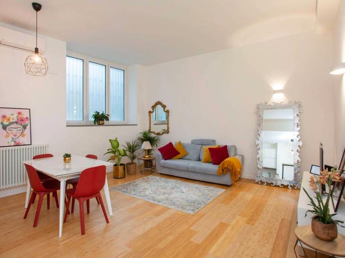 Appartamento bilocale in vendita in Via Messina, Paolo Sarpi, Milano