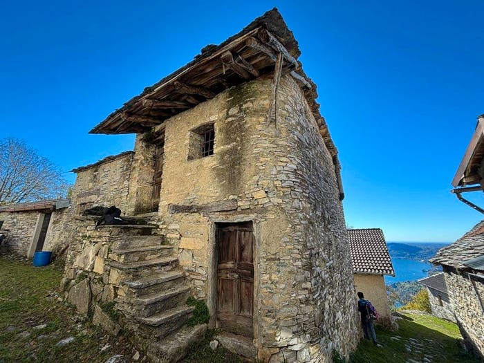 Casa in vendita in Monti di Liscione, Moltrasio