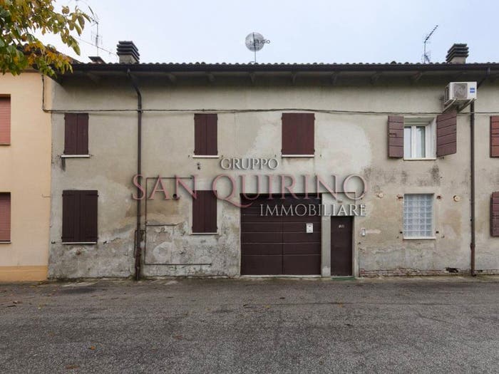 Casa con 5 locali in vendita in VIA LONGARINI, Centro, Guastalla