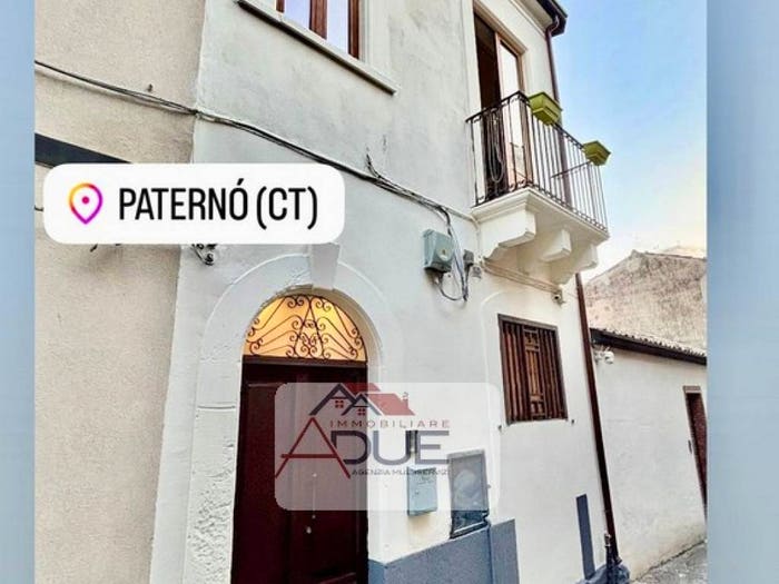 Casa quadrilocale in vendita in Via Santissimo Salvatore, Paternò