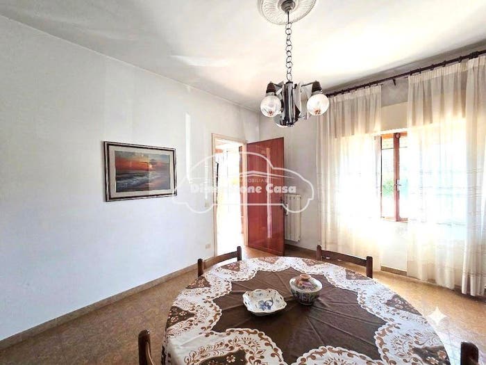 Casa con 5 locali in vendita in Via Poggetto, Porcari