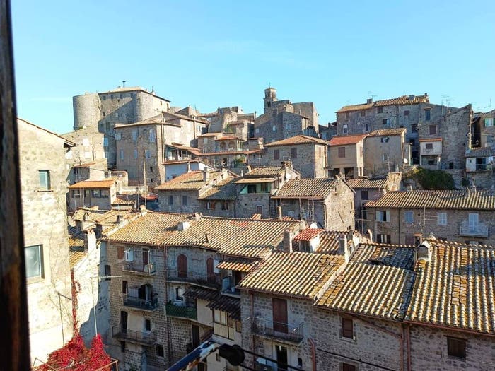Appartamento trilocale in vendita in Via Roma, Centro, Ronciglione
