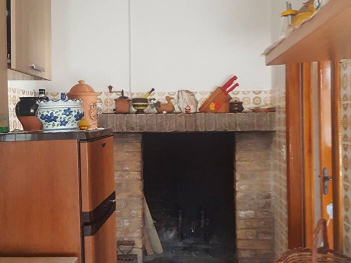 Appartamento con 5 locali in vendita in Via Dante Alighieri, Centro, San Costanzo