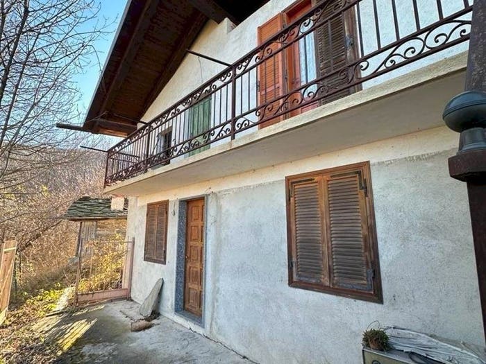 Casa quadrilocale in vendita in Borgata Vittone snc, Frassino