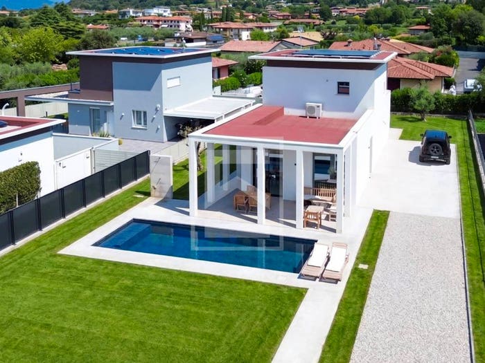Casa con 6 locali in vendita in via Panoramica, Solarolo, Manerba del Garda
