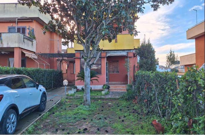 Appartamento trilocale in vendita in Via delle Cycas, Lido dei Pini di Ardea Lupetta, Ardea