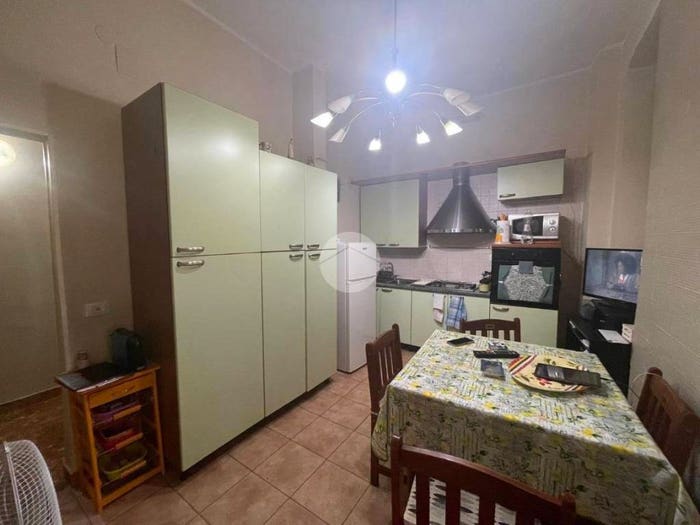 Appartamento trilocale in vendita in Via Pola, Centro, Cosenza