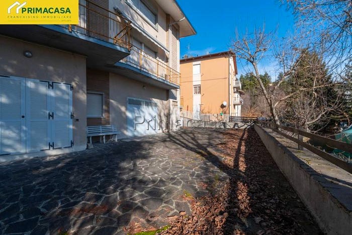 Casa con 6 locali in vendita in Castelnuovo Ne' Monti, Castelnovo Ne' Monti