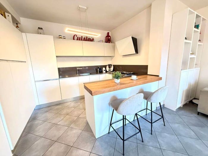 Appartamento quadrilocale in vendita in Via Cavour, Centro, Calcinaia