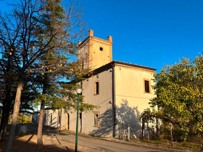 Casa con 6 locali in vendita in Via della Liberazione, Centro, Vicoli