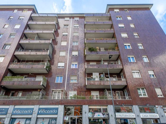 Appartamento trilocale in vendita in Via Filippo Brunelleschi, Giambellino, Milano