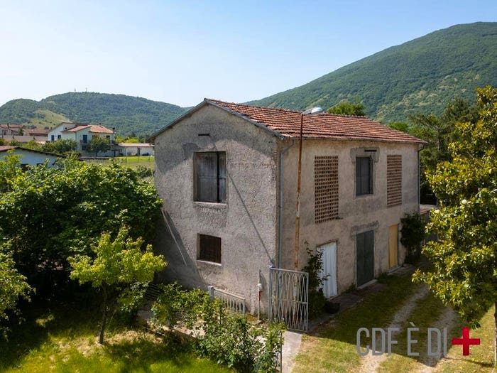 Casa bilocale in vendita in Torano, Borgorose