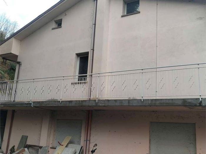 Casa con 5 locali in vendita in Montefiore Conca