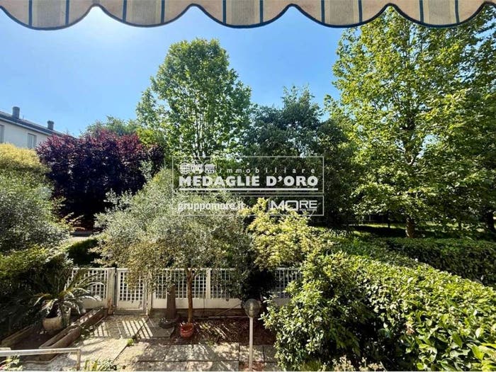 Casa con 6 locali in vendita in adze via Firenze, Morane Contrada, Modena