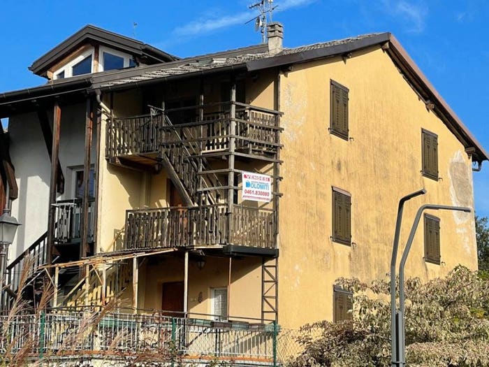 Casa con 5 locali in vendita in Via Alberè, Centro, Tenna