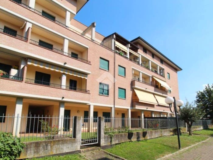 Appartamento quadrilocale in vendita in Borgo Santa Maria, Centro, Bagnolo in Piano