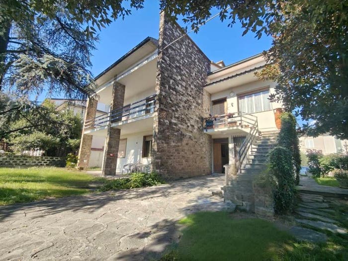 Casa con 6 locali in vendita in Carraia Torricelli, Empoli